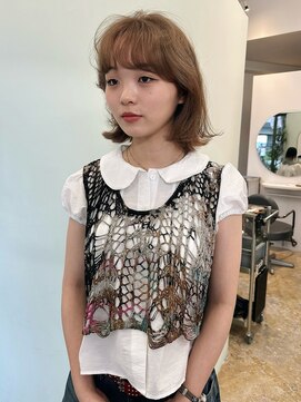 ユー(yew) ボブレイヤー/シアーベージュ/ハイトーンベージュ/ミニボブ