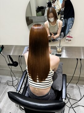 シアン バイ アルテフィーチェ(CYAN by artefice) 髪質改善 スーパーロング ワンレングス レイヤー 韓国風巻き