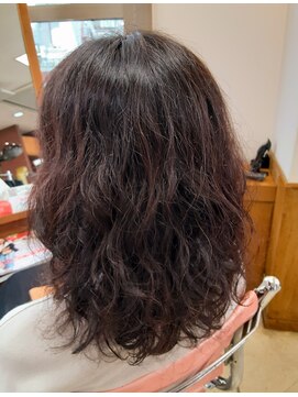 アン ドゥ トロワ東陽町店 ウエーブヘアー