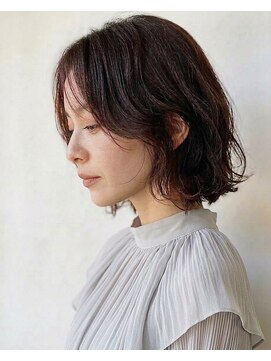 ブロッサム 東武練馬店(Blossom) 20代30代韓国風丸みボブ◎シースルーバング×レイヤーくびれ