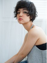 ランプ ヘアー(lamp hair) ベルギーの午後♪クセ毛のような質感が可愛い外国人風パーマ！！