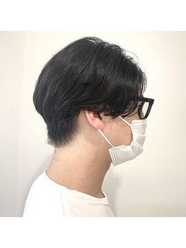 ニコフクオカヘアーメイク(NIKO Fukuoka Hair Make) 「NIKO」ナチュラルパーマのセンターパート