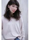 前髪ぱっつん　ノームコア  美容院クレドガーデン川口店