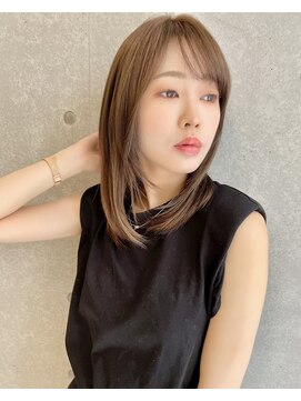 アッシュ 新小岩店(Ash) グレーベージュ/斜めバング/フレンチガーリー/ネイビー[新小岩]