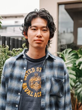 ヴヴ(Bub) men's perm/センターパート ウルフパーマ