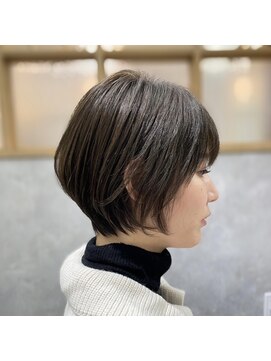 ロッカ(ROCCA) ショートボブ×チャコールグレー