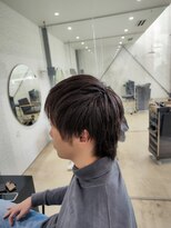 ビーヒアナウ N゜03 金沢駅西店(BE HERE NOW) 束感/ショート/ウルフ/ナチュラル