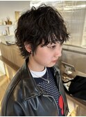 ショート×くしゃくしゃパーマ