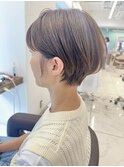 直毛さんでも柔らかい丸みが大人かわいい丸みショート
