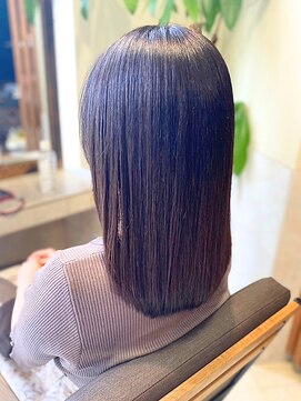 ヘアリゾート粋 ティガ 池袋店(tiga) 艶髪/ストレート/ナチュラルブラウン