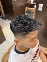 ヘアーモードキクチ 神田日銀通り店&nbsp;アイロンパーマ　フェード