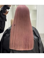 ヴァーディ オモテサンドウ(Vardy omotesando)&nbsp;ハイトーンロング・表参道ケアブリーチ・ホワイトピンク・吉永