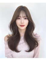 アフロートリノ(AFLOAT Leino)&nbsp;大人可愛い韓国ヘア　レイヤーカット　顔周り前髪似合わせ小顔