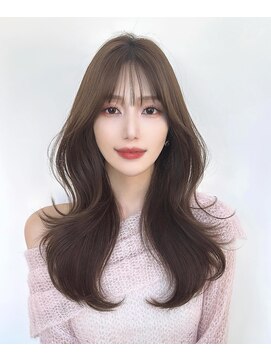 アフロートリノ(AFLOAT Leino) 大人可愛い韓国ヘア　レイヤーカット　顔周り前髪似合わせ小顔