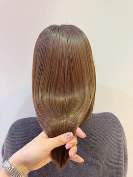 パーマ落としラボ ジェノバイアピッシュ(JENO by apish) 飽きたパーマを美しく落とす(髪質改善パーマ落とし)