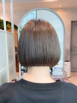 ソワリー 栄(THOiRY) 大人気♪ミニボブ！！