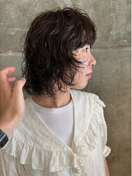 ハマモト ヤマ オオサカ(ハマモト Yama Osaka) ミディアムパーマ