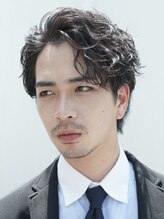 《*ビジネスシーンでも◎*》ビジネスマンにも人気のある、爽やかなメンズパーマスタイル＊[天神/メンズ]