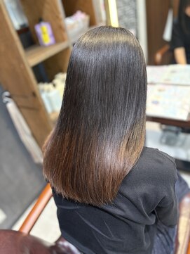 リック(Ric by KENJE) 【パサパサな髪は+10歳に見える】