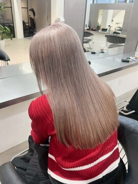 ラック 表参道(LUCK) シルバーベージュ/ケアブリーチ/ブリーチ/表参道/原宿