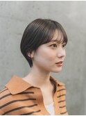 ショートボブ　ハンサムショート　小顔　ひし形　オリーブグレー