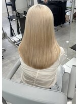 レアル 心斎橋 大阪(REAL)&nbsp;ホワイトブロンド