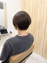 コスモス ヘアーアンドビューティー(Kosmos HAIR&BEAUTY)&nbsp;クセ隠しショート