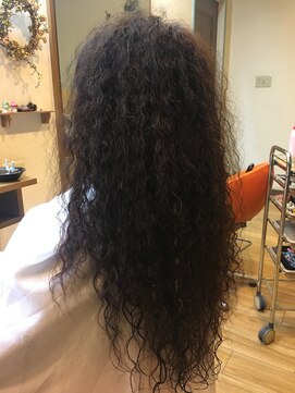 キキ 美容室(KIKI) アメリカンゴージャスリッチウェーブ★