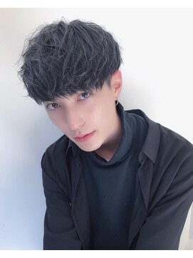 シン(syn) スパイラルパーマ　マッシュ