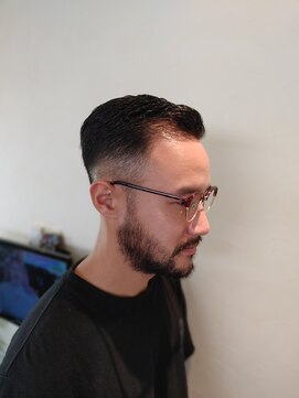 バーバービーナス(Barber VENUS) フェード