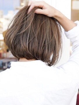 ビュートリアム 福岡(BEAUTRIUM) お手入れ簡単＾０＾乾かすだけで決まるボブヘアー