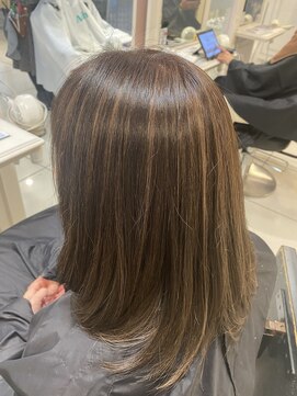 アッシュ 西荻窪店(Ash) 白髪染めしている方にもおすすめハイライトカラー