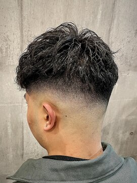 ブレイズマン(BLAZEMAN) 前下がりツイストスパイラル