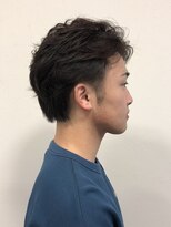 ヘアー ローズ(hair ROSE)&nbsp;ウザバングを駆使した色気漂うセンターパート/谷津/津田沼