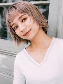 スリー いわき(iii)の写真/【お洒落格上げ】若見せできる白髪ぼかし×ハイライト*初めての白髪染めも◎[いわき/白髪染め/白髪ぼかし]