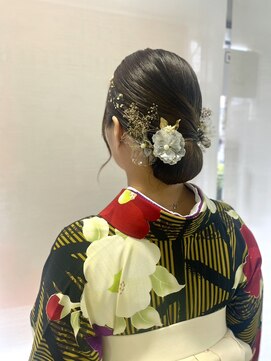 ビアッシュ(Biasshu) 袴ヘアアレンジ