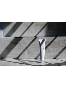 年齢に応じた髪のお悩みを解決します！髪に優しいカラー剤でダメージレスで艶のある美しい色味を実現☆