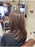 大人セミロングレイヤー