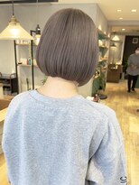 ラミエ バイ メルト 吉祥寺(lamie by melt)&nbsp;*滝田*チャコールグレージュ 切りっぱなしボブ ブリーチ 吉祥寺