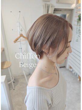 トパーズ(topaz) ショートボブ