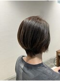 根本は自然なハイライトボブ