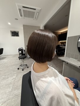 ロッカ(ROCCA) 丸み美人ショート20代/30代/40代/50代