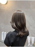 ブリーチなしで叶う透明感グレージュカラー