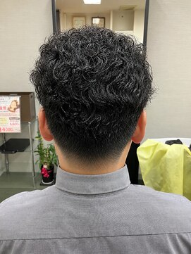マリモ ツーブロック　フェード×パーマ