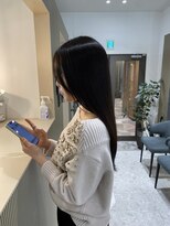 シュヴーブリヤン(cheveux brillants)&nbsp;「再現性100%の艶髪」ダメージを最小限・美髪縮毛矯正ロングヘア
