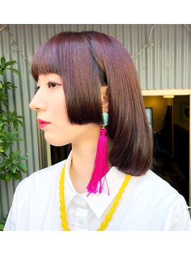 ロイ プラスアティック(roi ＋attic) ◆谷町六丁目美容室◇異空間美容室roi◆