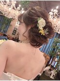 ルーズサイドシニヨン
