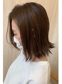 切りっぱなし風肩ボブ