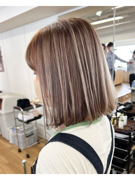 リコ(RiCO) 【guest style】コントラストハイライト　町田　髪質改善