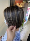 ショートボブ×ハイライト